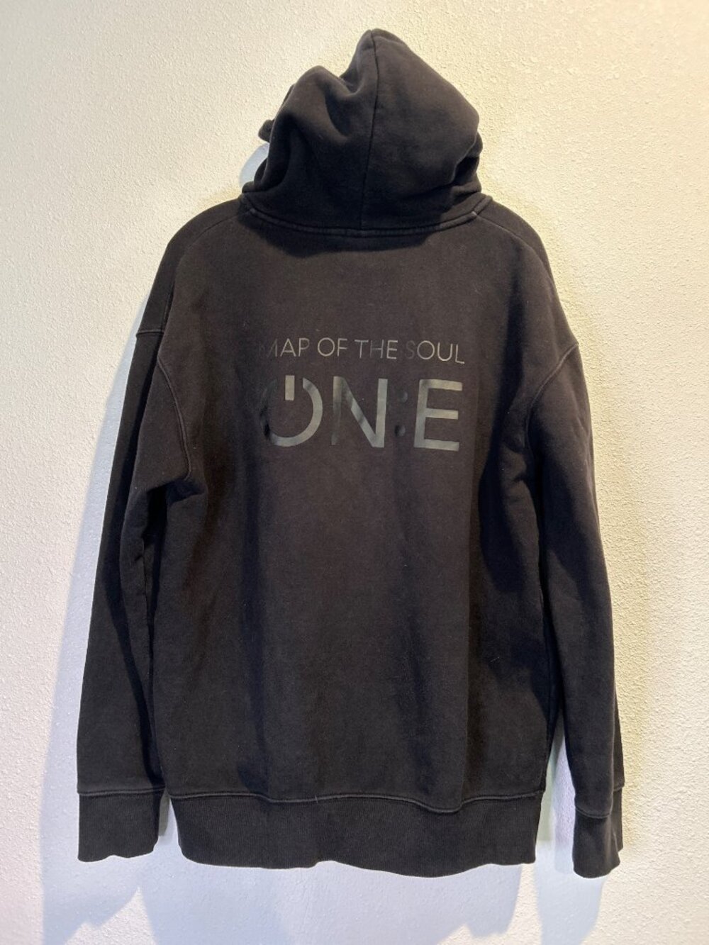 Official BTS  Map of the SOUL ON: E' Full Zip-Up Black Hoodie Men's LARGE
